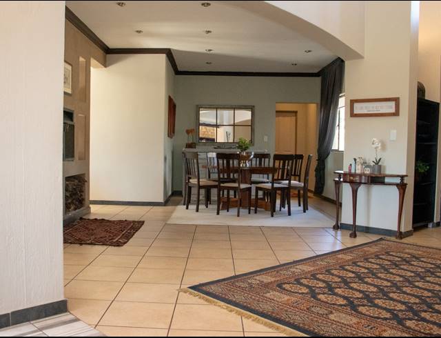 4 BEDROOM HOUSE FOR SALE IN BLUE SADDLE RANCHES